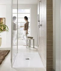 Compacte Wellness in Kleine Badkamer Tips met Inloopdouche van Duscholux  (Foto's Perscentrum Wonen) DroomHome.nl