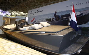 Piet Boon Motorboot 'Long Island' op de Woonbeurs Amsterdam 2009 DroomHome.nl