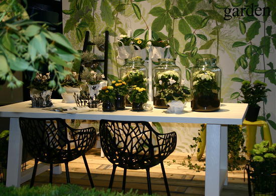 Tuinblad Home and Garden Terras & Tuin Trends 2011 FOTO'S op Woonbeurs Amsterdam LEES MEER... (Foto Droomhome.nl)