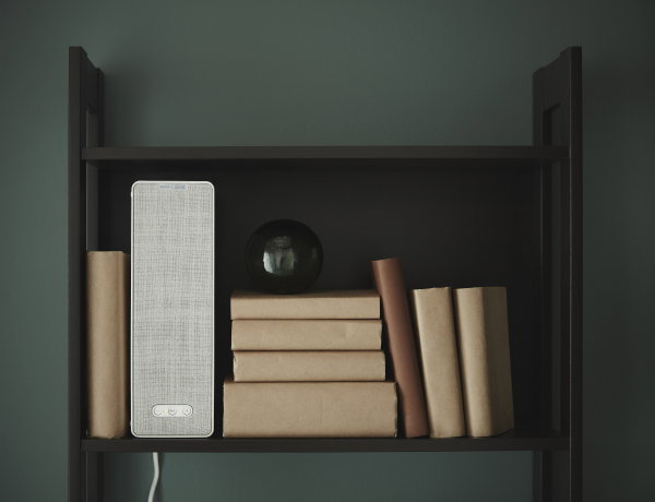 Ikea en Sonos Symfonisk boekenplank-speaker met wifi zwart (Foto Ikea  op DroomHome.nl)