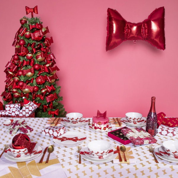 HEMA kerst 2019 – Viktor en Rolf Hema kerst collectie Jingle Bow (Foto HEMA  op DroomHome.nl) 