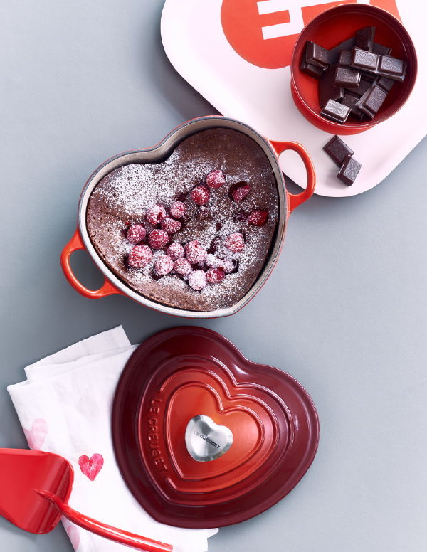 Le Creuset hartjespan rood – nieuwe Le Creuset Heart Collectie (Foto Le Creuset  op DroomHome.nl)