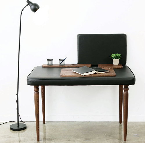 Nieuw Design - Houten Bureau Real Soft Desk, Ontwerp Dawoon Song (Foto Perscentrum Wonen  op DroomHome.nl)