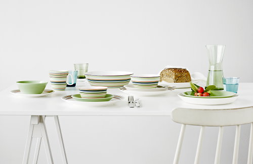 Pasen Trends - Paasbest Tafelen - Groen Iittala servies voor Paasbrunch, Paaslunch & Diner - MEER ... (Foto Iittala  op DroomHome.nl)