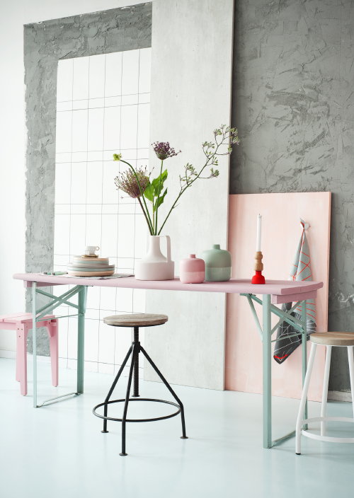 Kleur & Interieur Woontrend 2014: Present Time Pastel Woonideeen! Vrolijke PT woonaccessoires in zachte Pastel Kleuren & Geometrische Patronen – PT Servies, Handdoeken, Kandelaars, Vazen in Licht Blauw, Roze en Smaragd Groen – LEES MEER …  (Foto Present Time, PT  op DroomHome.nl)