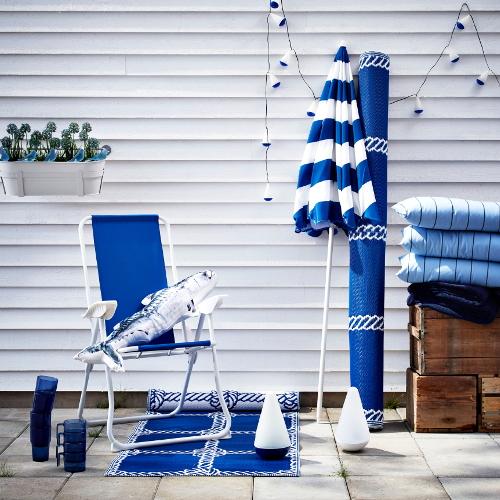 Tuin, Terras & Balkon trends 2014: Ikea Tuinmeubelen & Tuinaccessoires: Beken Kleur met Ikea dit Voorjaar! - Blauwe Tuinmeubelen en Accessoires - Meer Tuin Trends... (Foto Ikea  op DroomHome.nl)