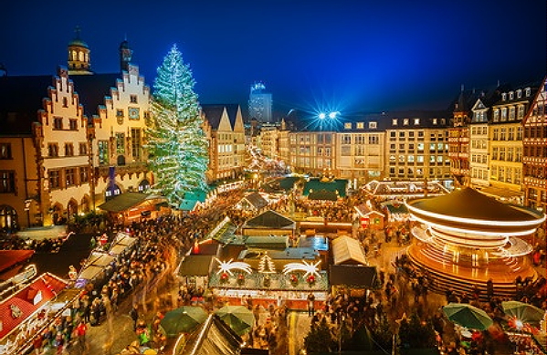 Kerstmarkten, Kerstevenementen & Kerstfairs Overzicht in Nederland, Belgie en Duitsland met Sfeervolle Kerstreizen en Hotels. (Foto 123rf.com  op DroomHome.nl)