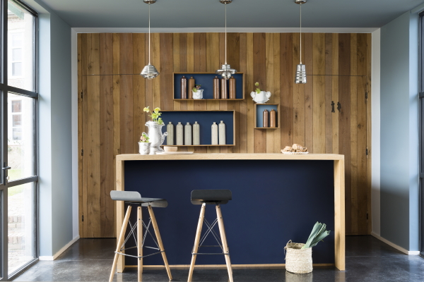 Flexa Interieur Kleur van het Jaar 2017: Denim Drift in de Keuken - Verf Kleurenpalet Blauw voor Muren, Meubels en Woonaccessoires. (Foto Flexa  op DroomHome.nl)