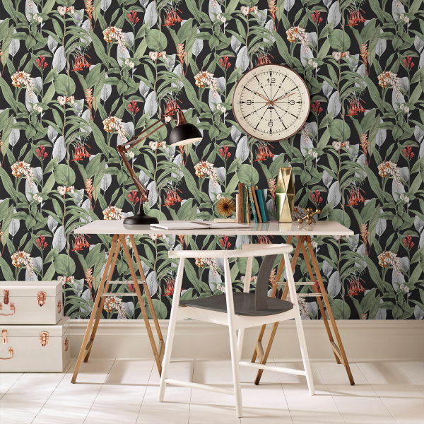 Behang Trend: Botanische Wanden – Graham & Brown Behang Botanical Black – MEER Behang Inspiratie… (Foto Graham & Brown Wallpaper  op DroomHome.nl)